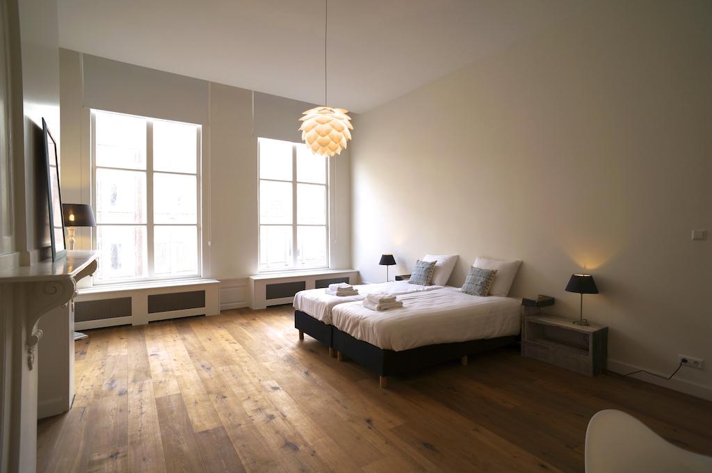 Stayci Serviced Apartments Luther Deluxe デン・ハーグ 部屋 写真